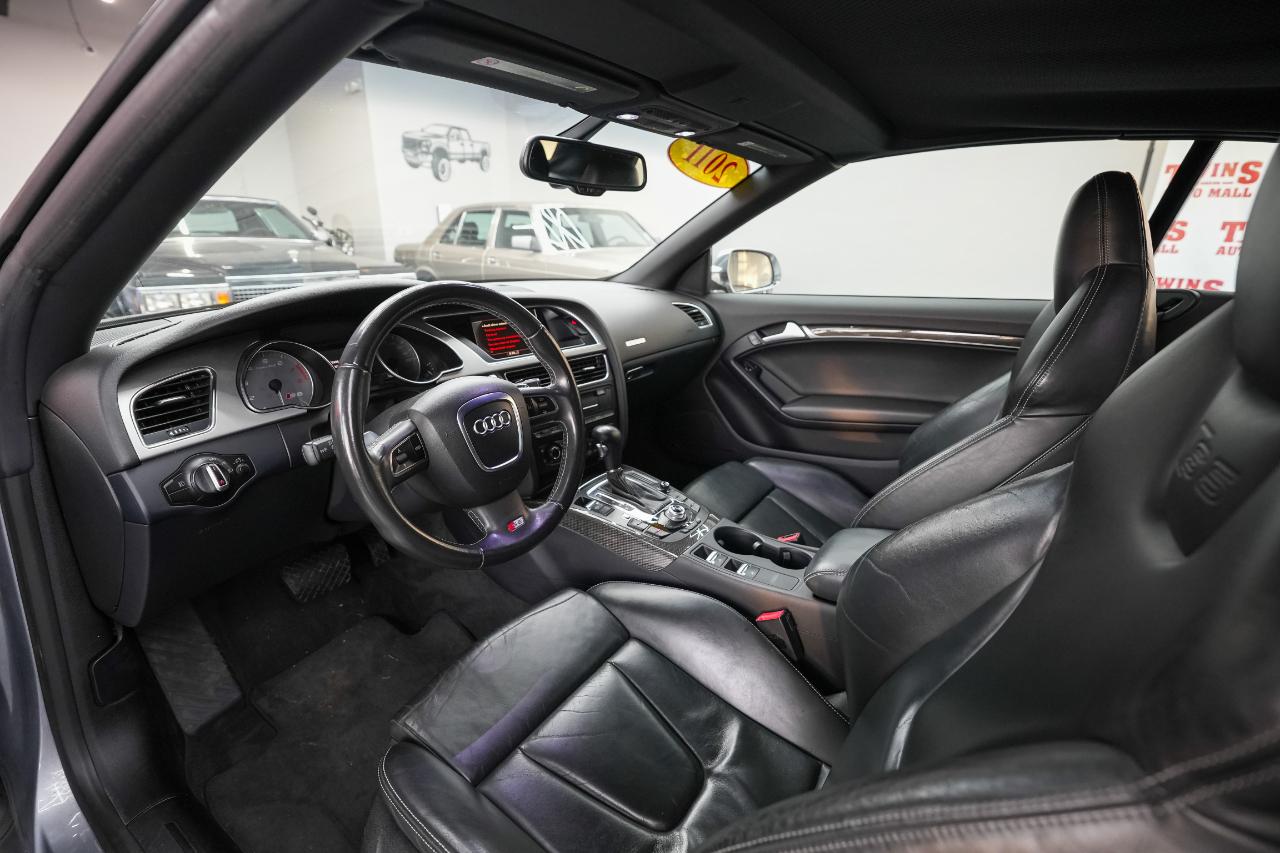 Audi S5 3.0T Cabriolet quattro S tronic 2011
