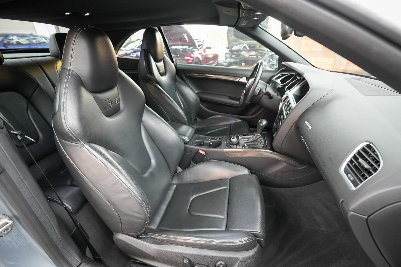 Audi S5 3.0T Cabriolet quattro S tronic 2011