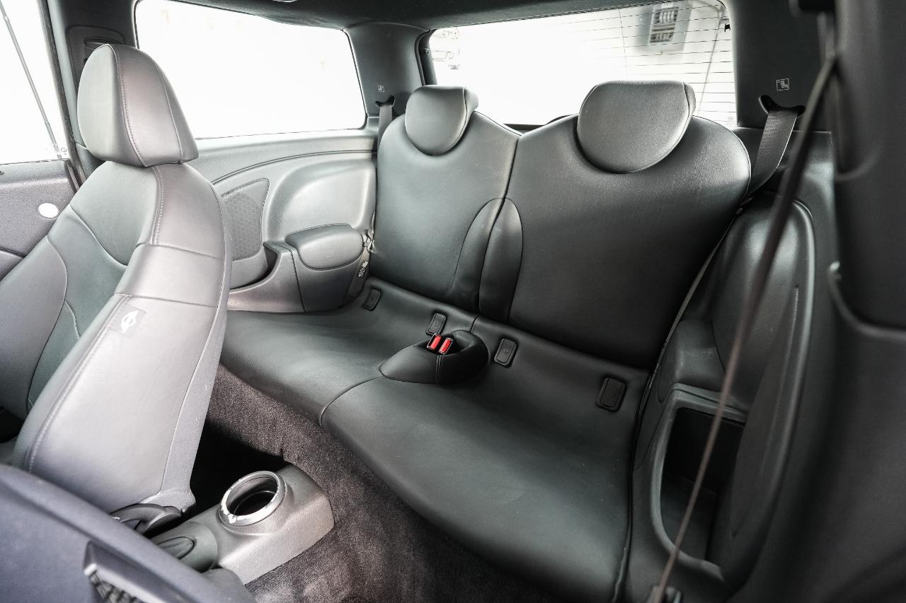 MINI Cooper S 2005