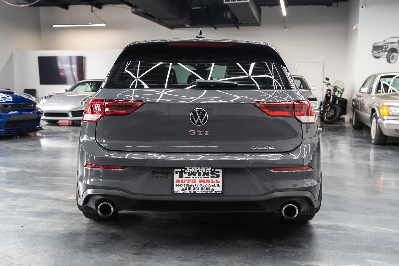 Volkswagen Golf GTI Autobahn 6M 2024