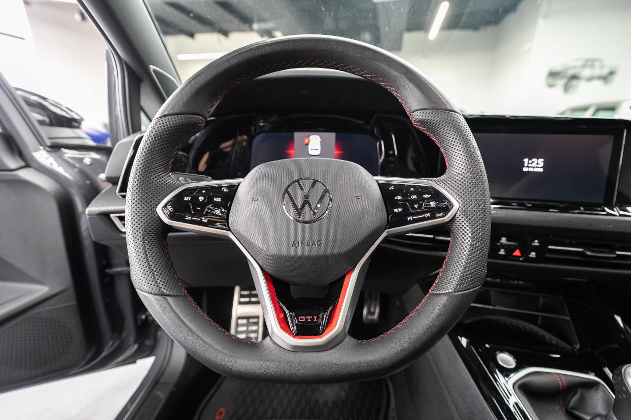 Volkswagen Golf GTI Autobahn 6M 2024