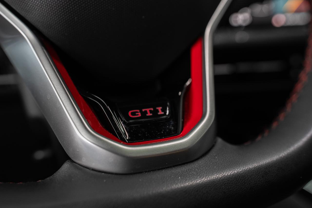 Volkswagen Golf GTI Autobahn 6M 2024
