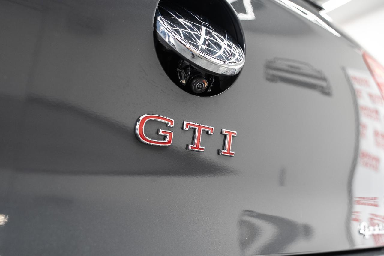 Volkswagen Golf GTI Autobahn 6M 2024