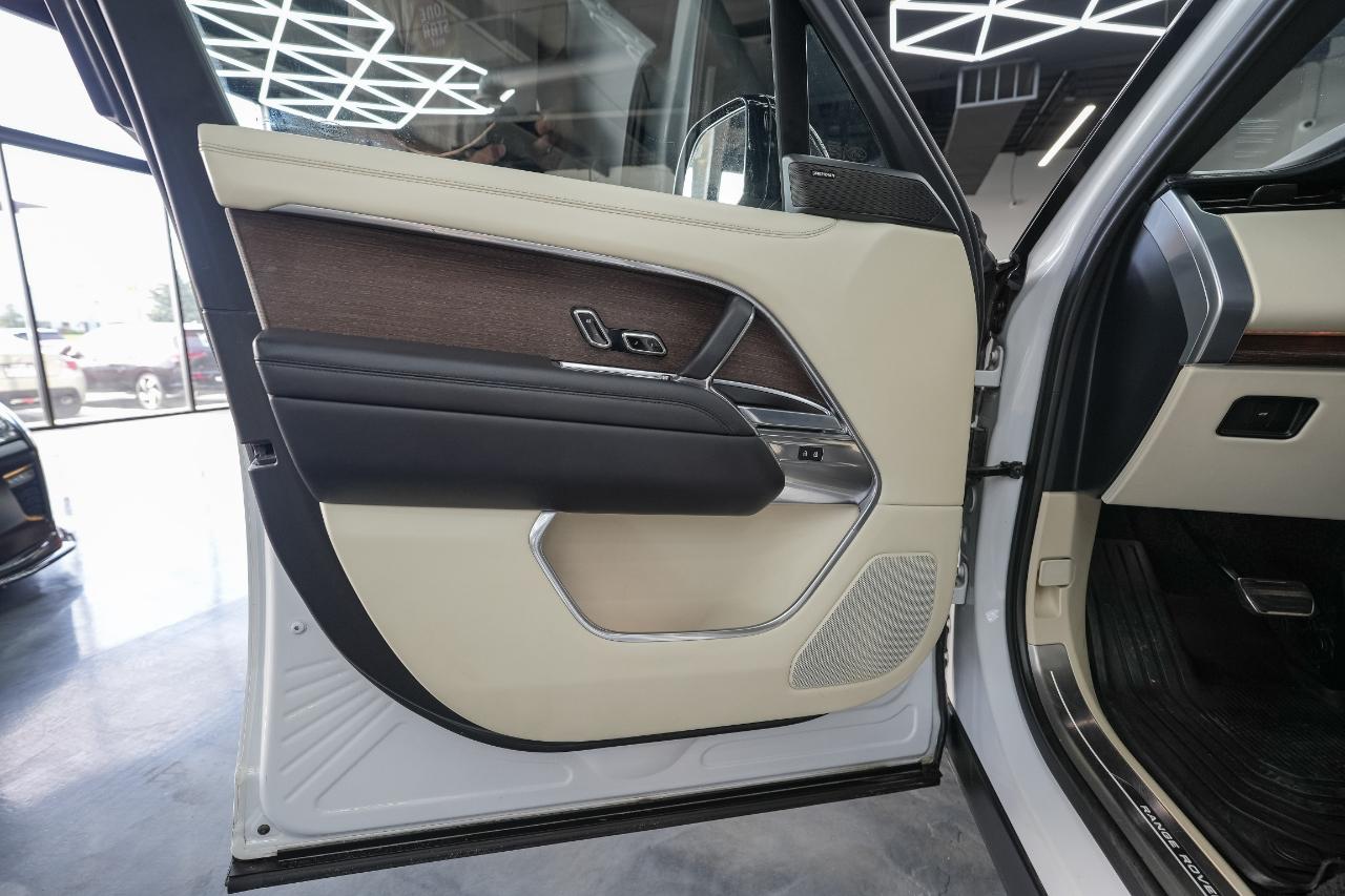 Land Rover New Range Rover SE LWB 2023