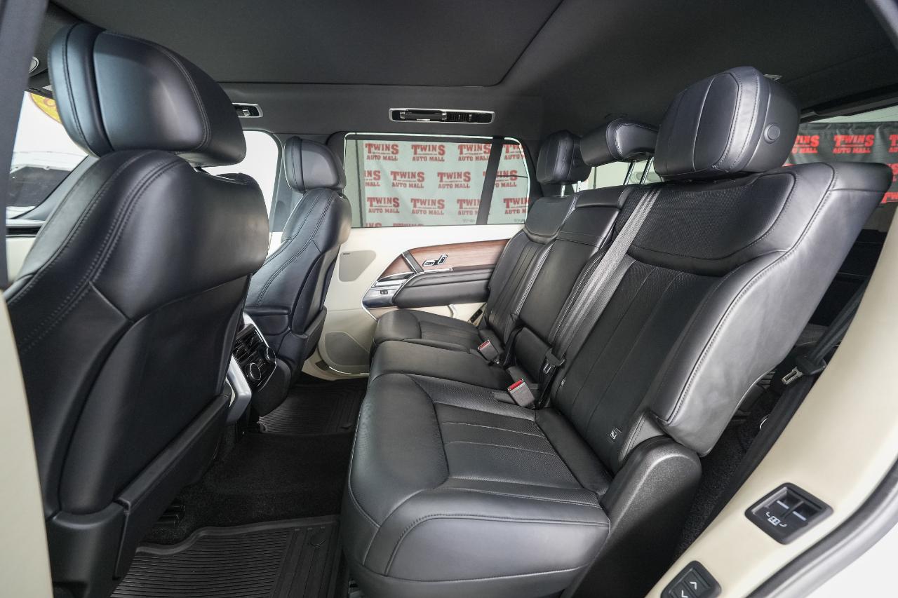 Land Rover New Range Rover SE LWB 2023