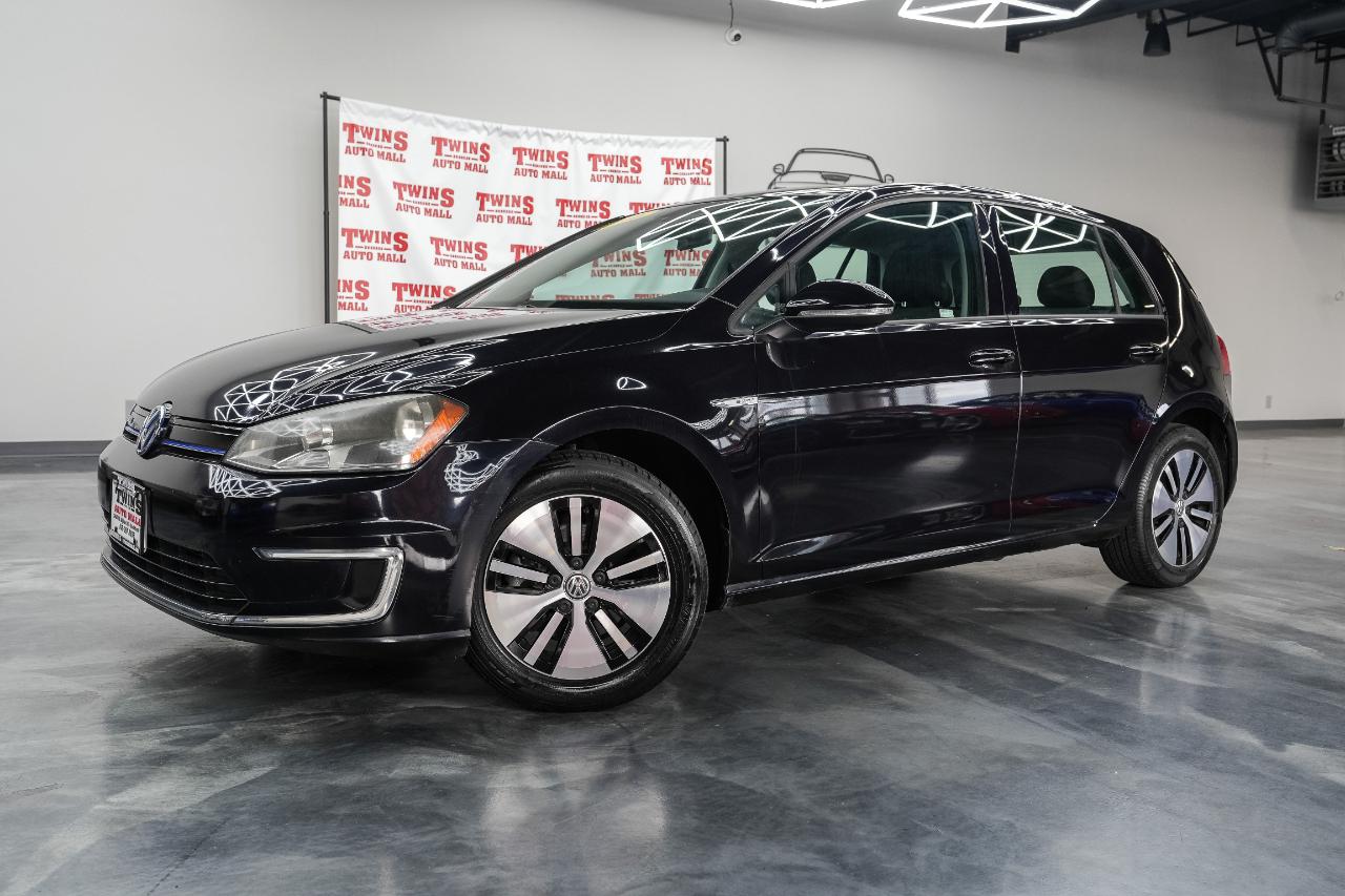 Volkswagen e-Golf SE 2016