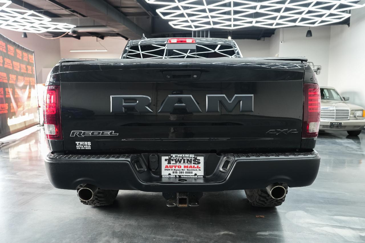 RAM 1500 Rebel Crew Cab 4WD 2016