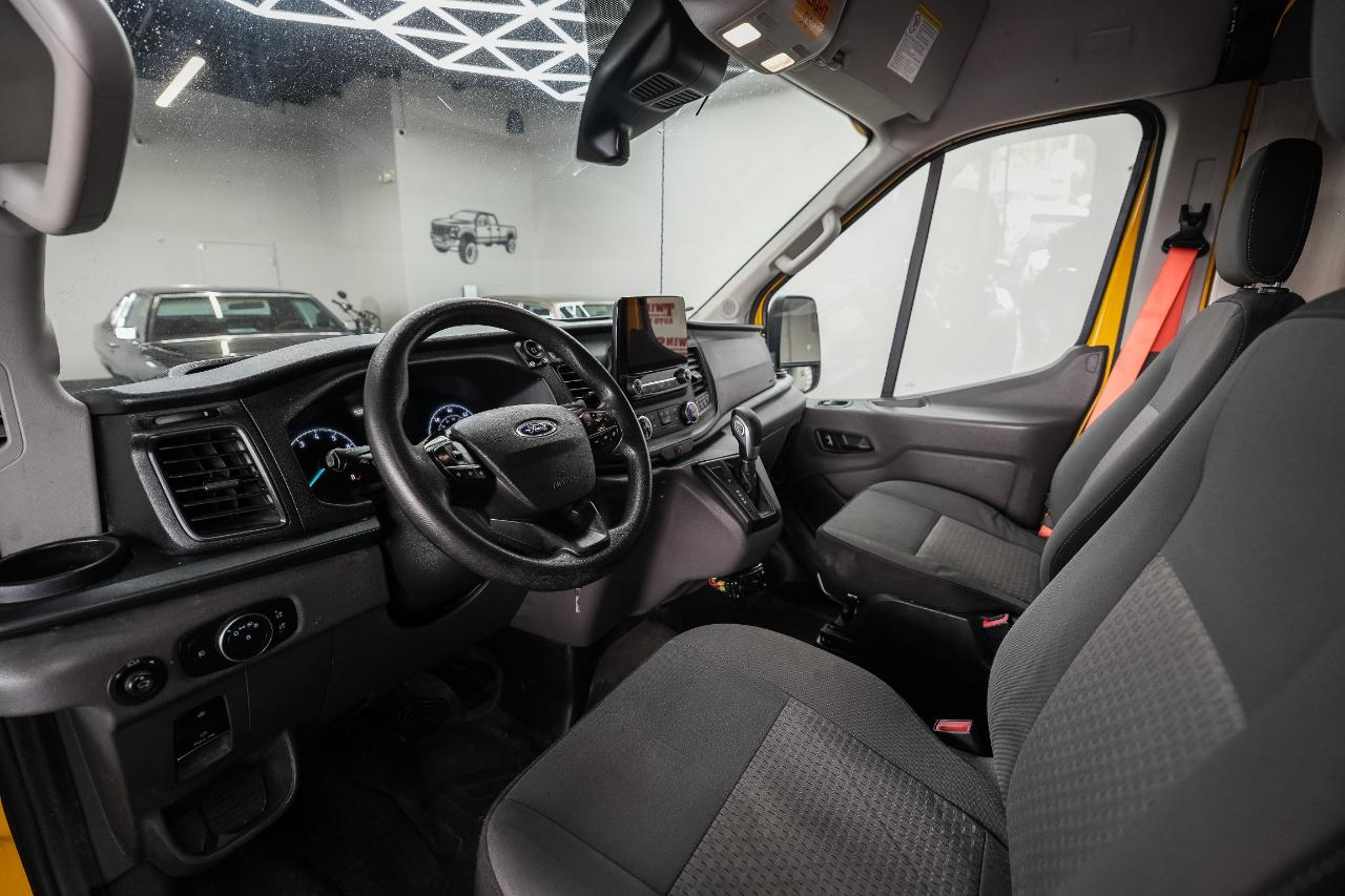 Ford Transit 250 Van High Roof w/Sliding Pass. 148-in. WB EL 2021
