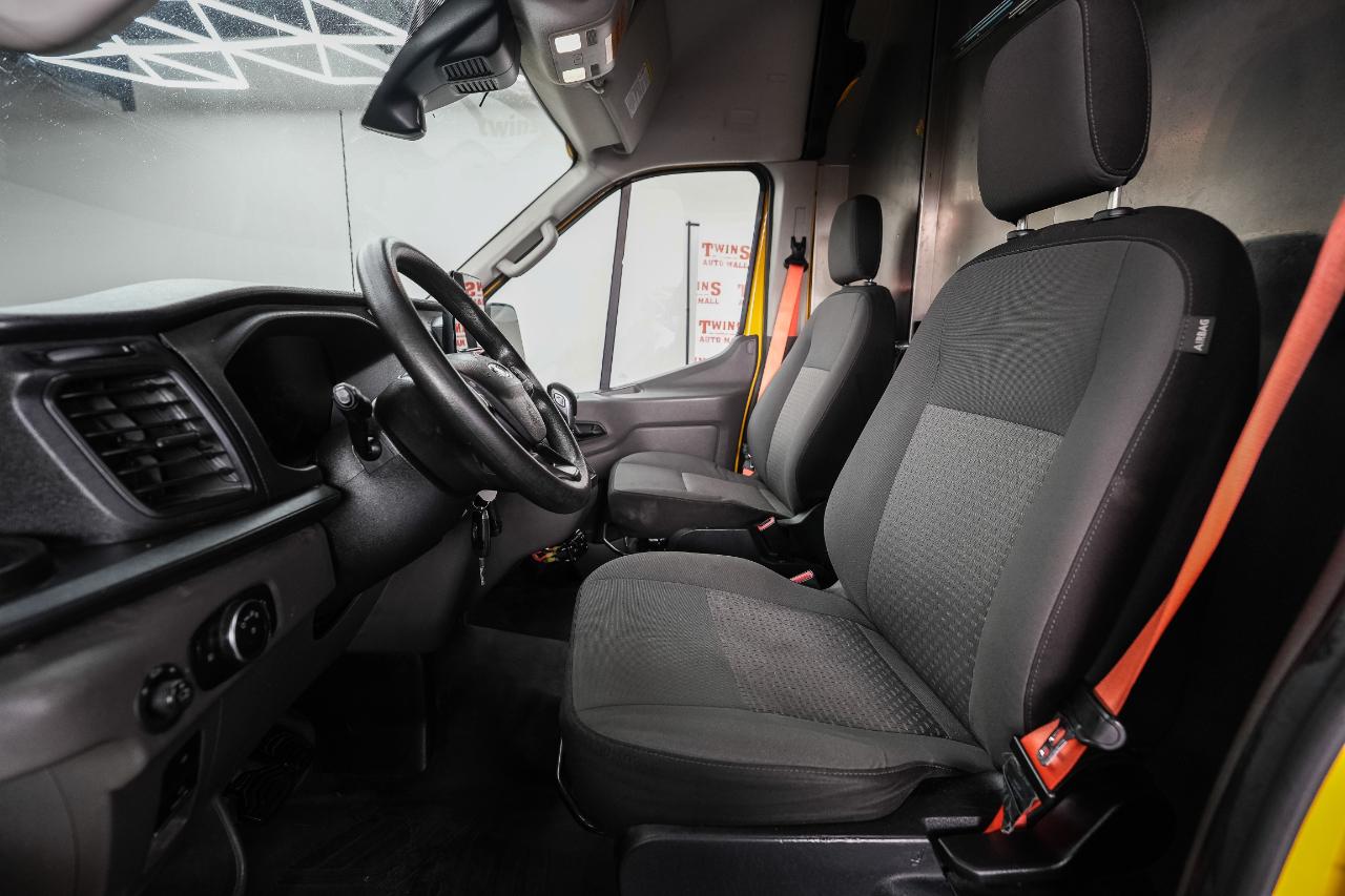 Ford Transit 250 Van High Roof w/Sliding Pass. 148-in. WB EL 2021