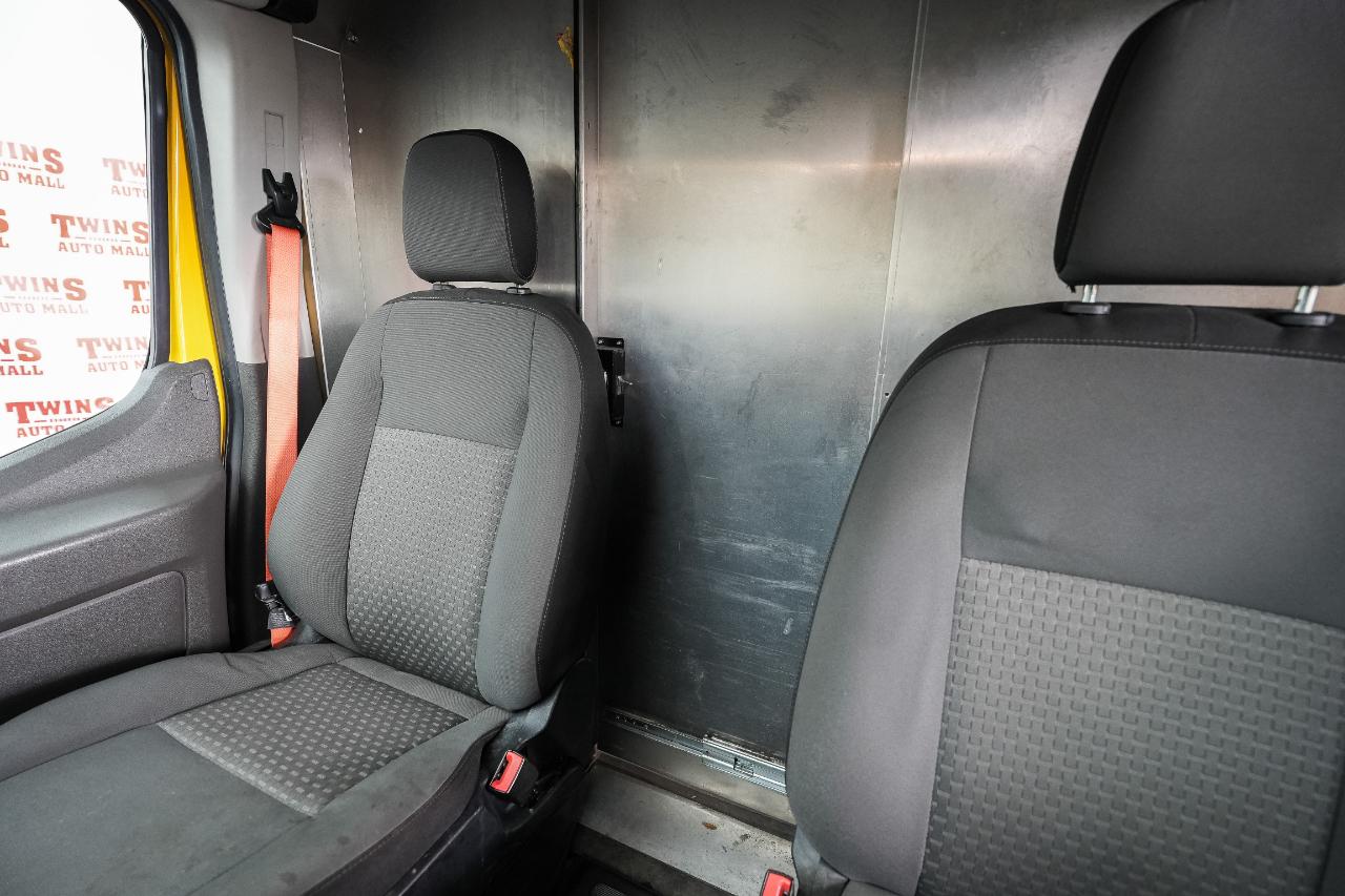 Ford Transit 250 Van High Roof w/Sliding Pass. 148-in. WB EL 2021