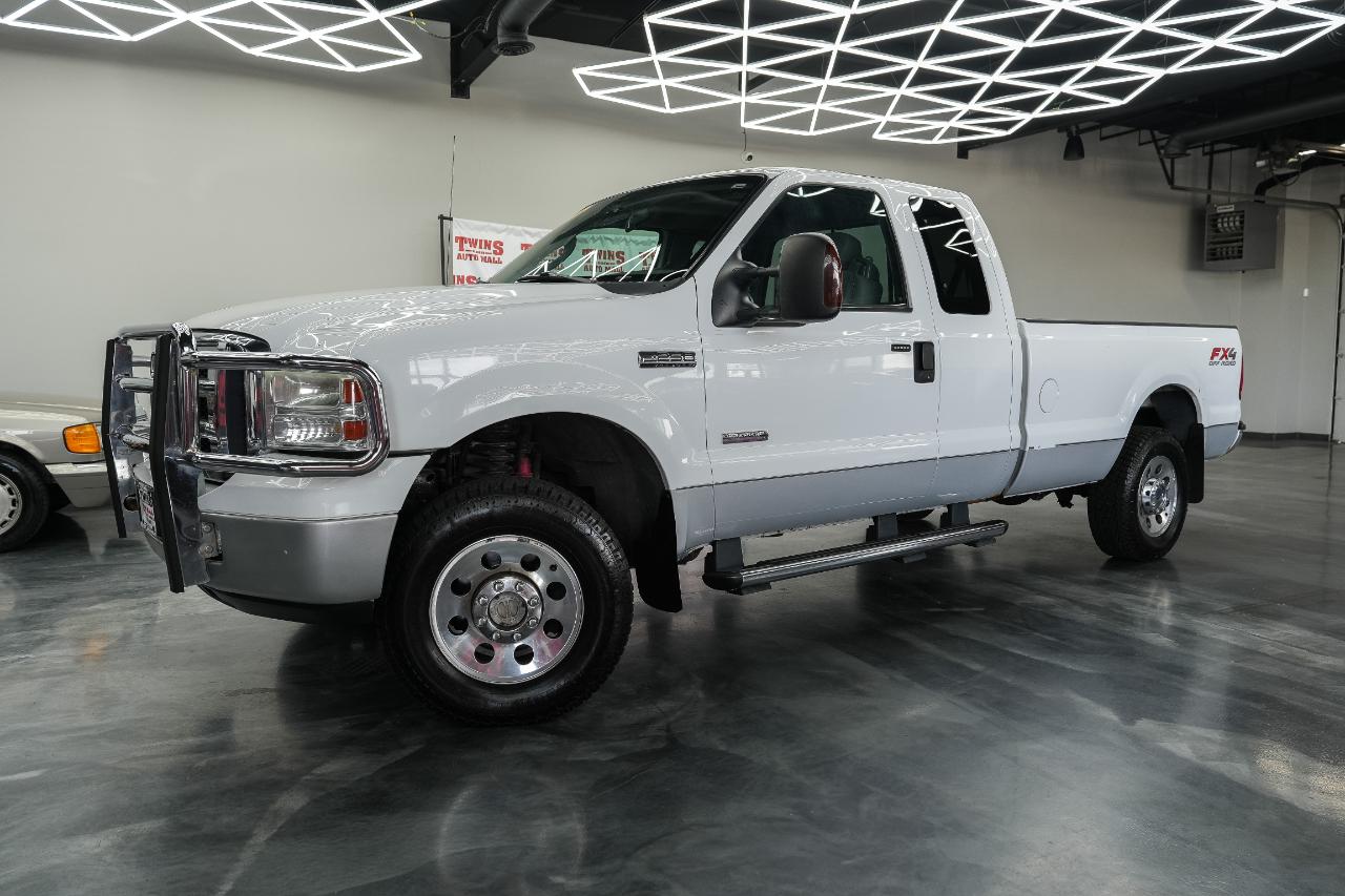 Ford F-250 SD XLT SuperCab Long Bed 4WD 2006