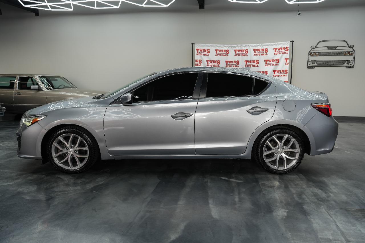 Acura ILX Base 2020