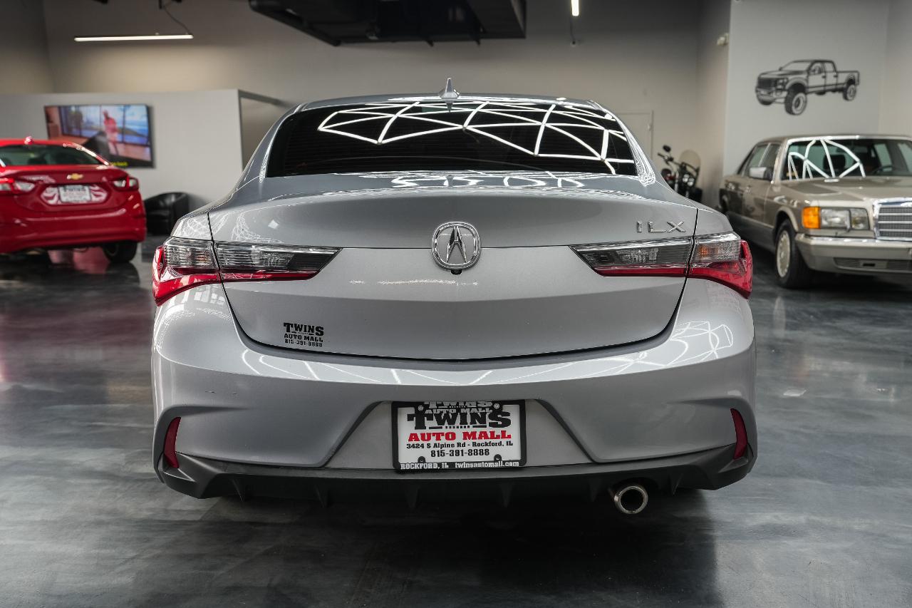 Acura ILX Base 2020