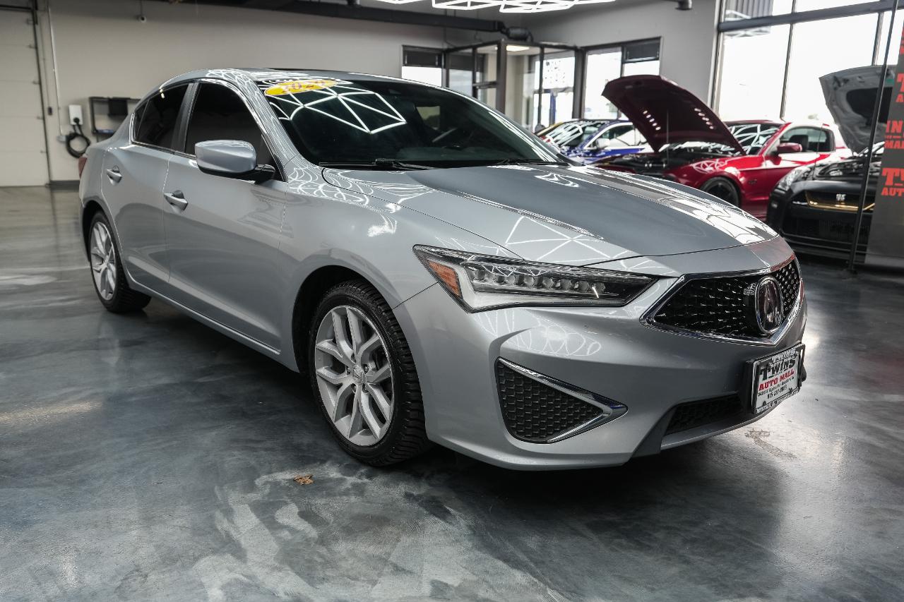 Acura ILX Base 2020