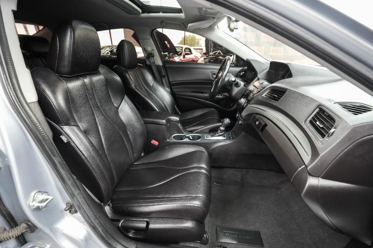 Acura ILX Base 2020