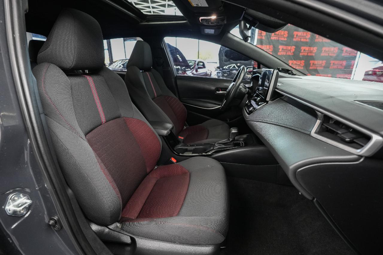 Toyota Corolla SE Nightshade 2023