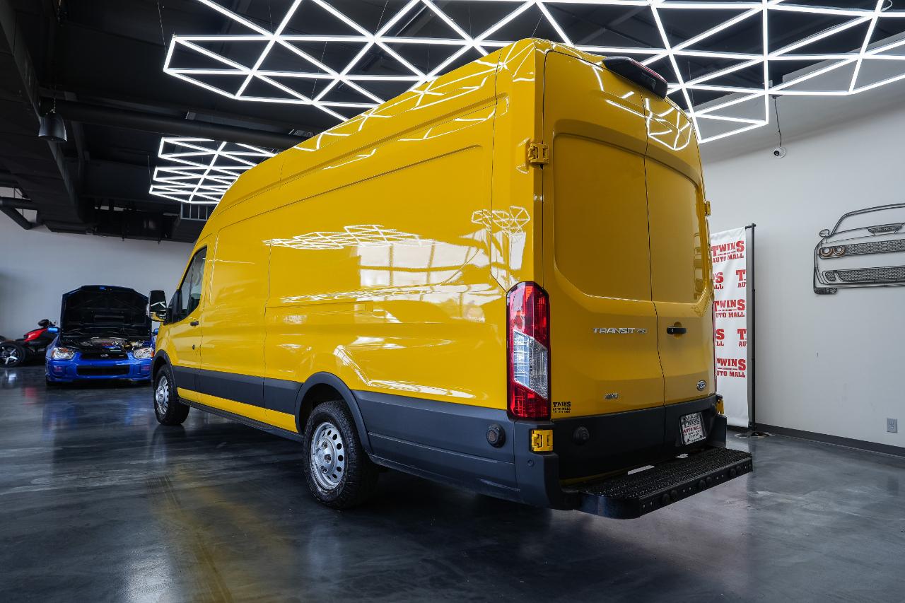 Ford Transit 250 Van High Roof w/Sliding Pass. 148-in. WB EL 2020