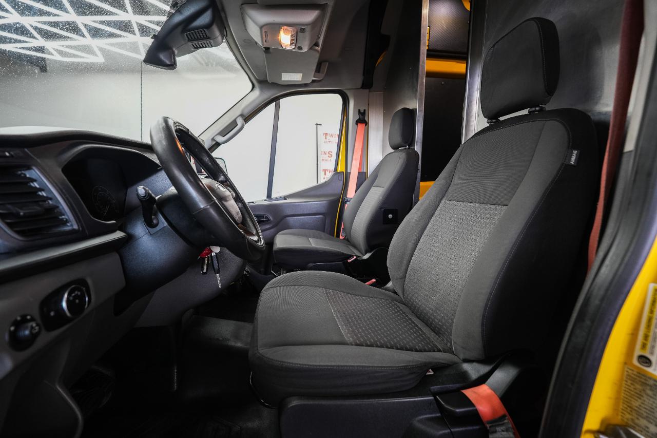 Ford Transit 250 Van High Roof w/Sliding Pass. 148-in. WB EL 2020