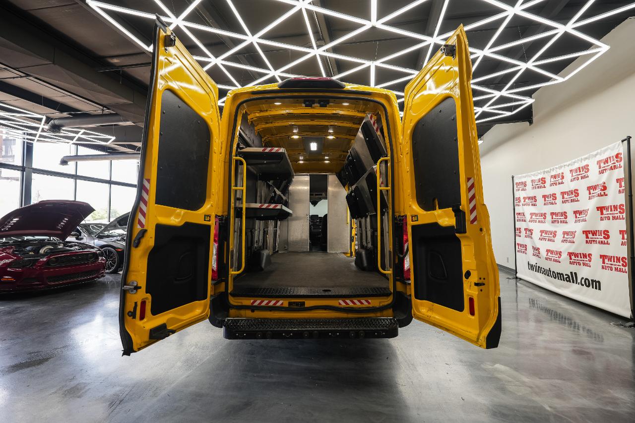 Ford Transit 250 Van High Roof w/Sliding Pass. 148-in. WB EL 2020