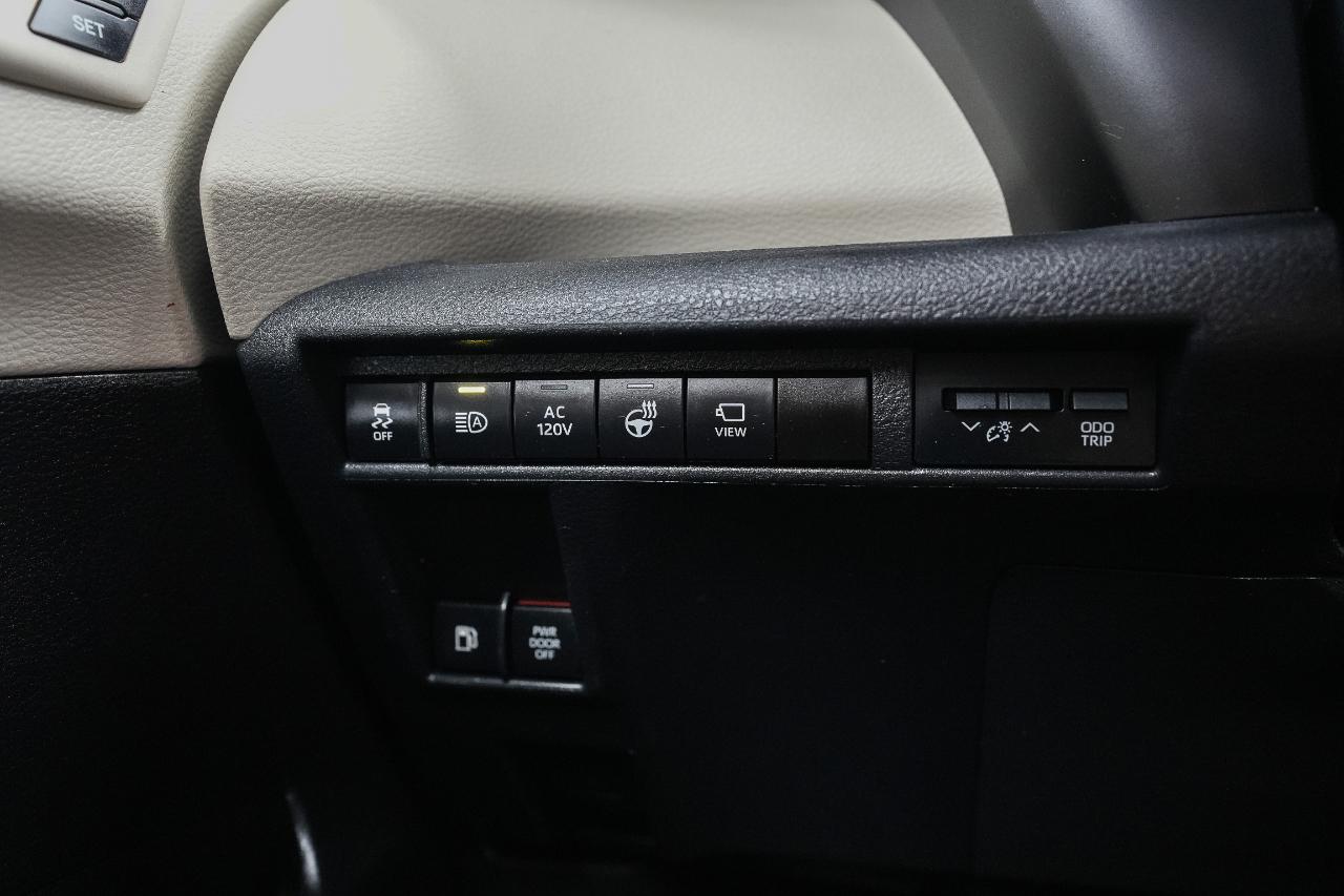 Toyota Sienna Platinum 7-Passenger 2022