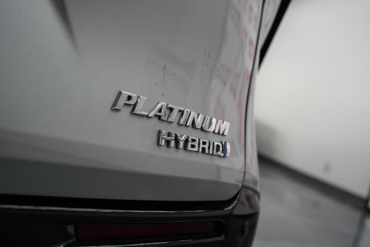 Toyota Sienna Platinum 7-Passenger 2022