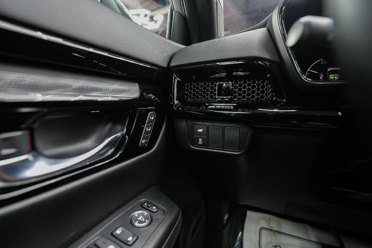 Honda CR-V Hybrid Touring 2025