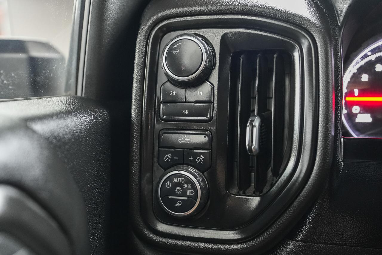 Chevrolet Silverado 2500HD Custom Crew Cab Short Box 4WD 2021