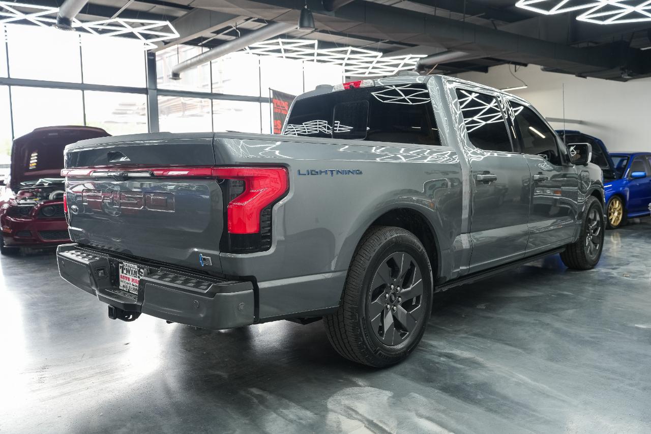 Ford F-150 Lightning Pro 2023