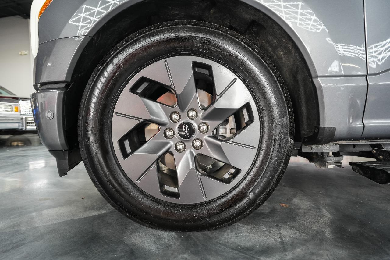 Ford F-150 Lightning Pro 2023