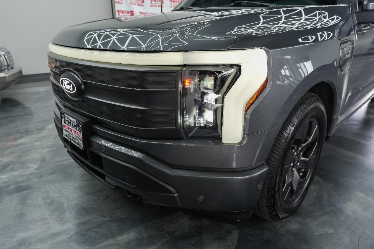 Ford F-150 Lightning Pro 2023