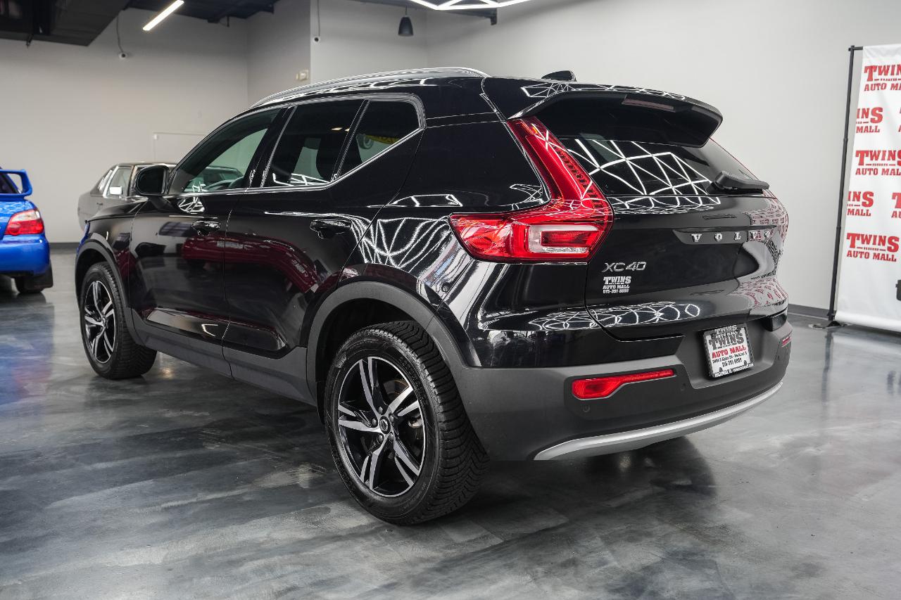 Volvo XC40 B5 Core AWD 2024