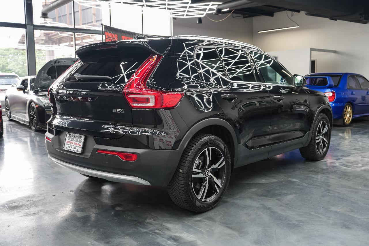 Volvo XC40 B5 Core AWD 2024