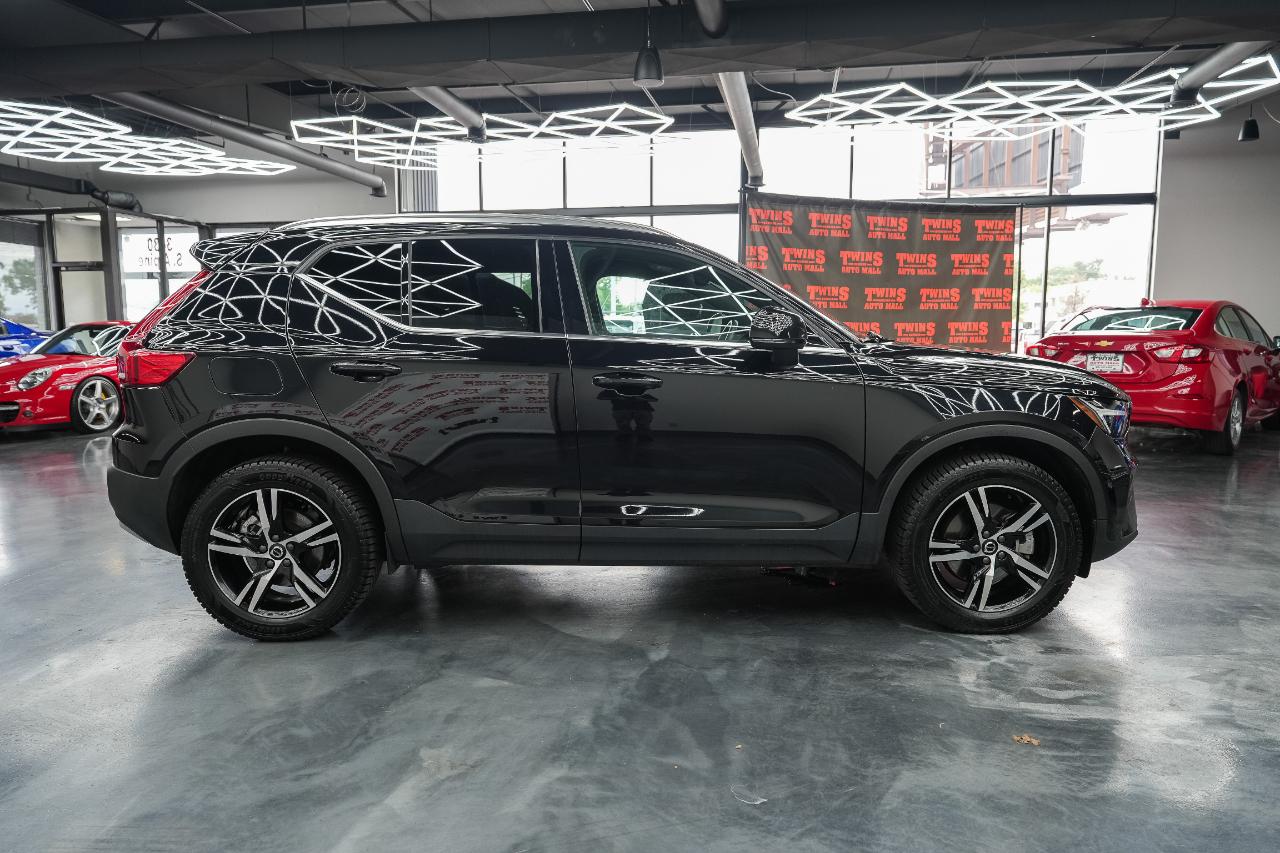 Volvo XC40 B5 Core AWD 2024