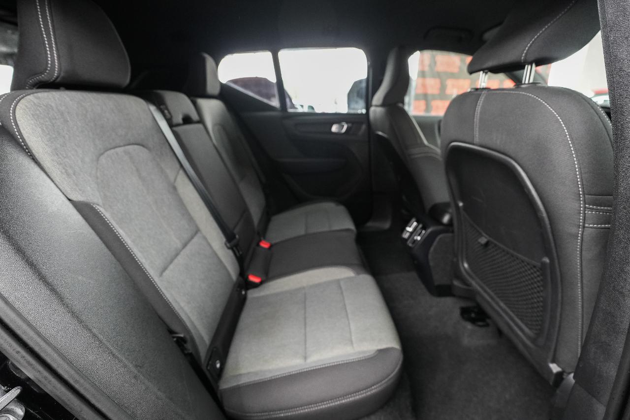 Volvo XC40 B5 Core AWD 2024