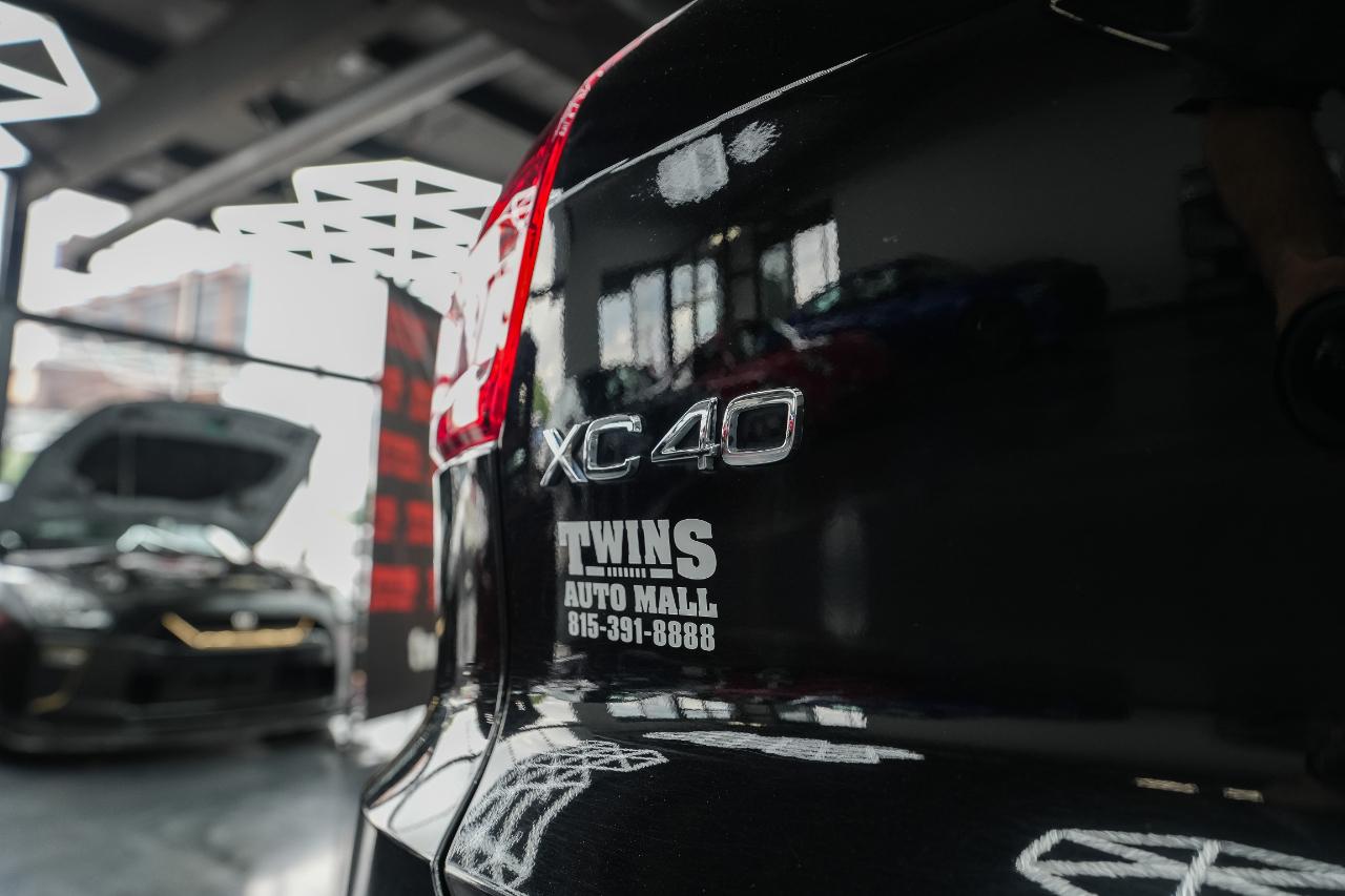 Volvo XC40 B5 Core AWD 2024