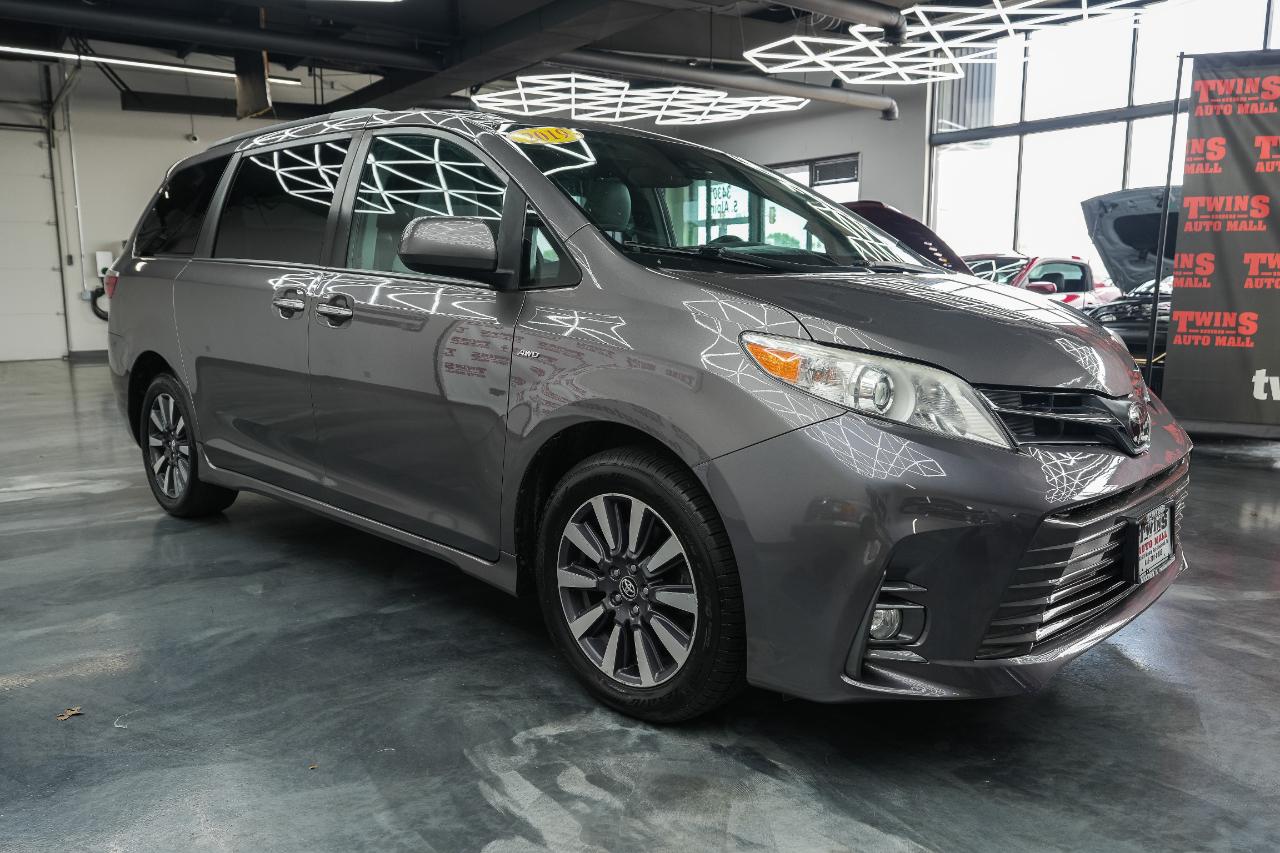 Toyota Sienna XLE 7-Passenger AWD 2020