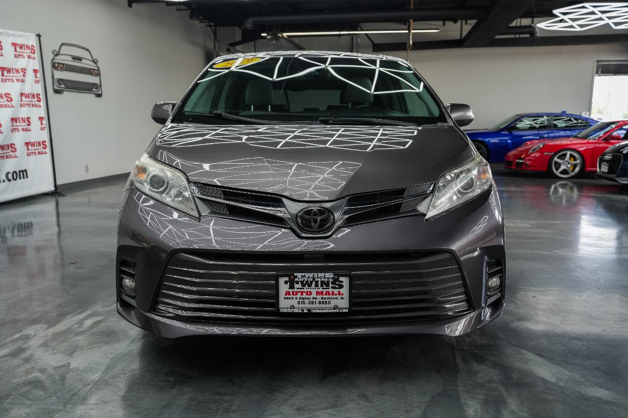 Toyota Sienna XLE 7-Passenger AWD 2020