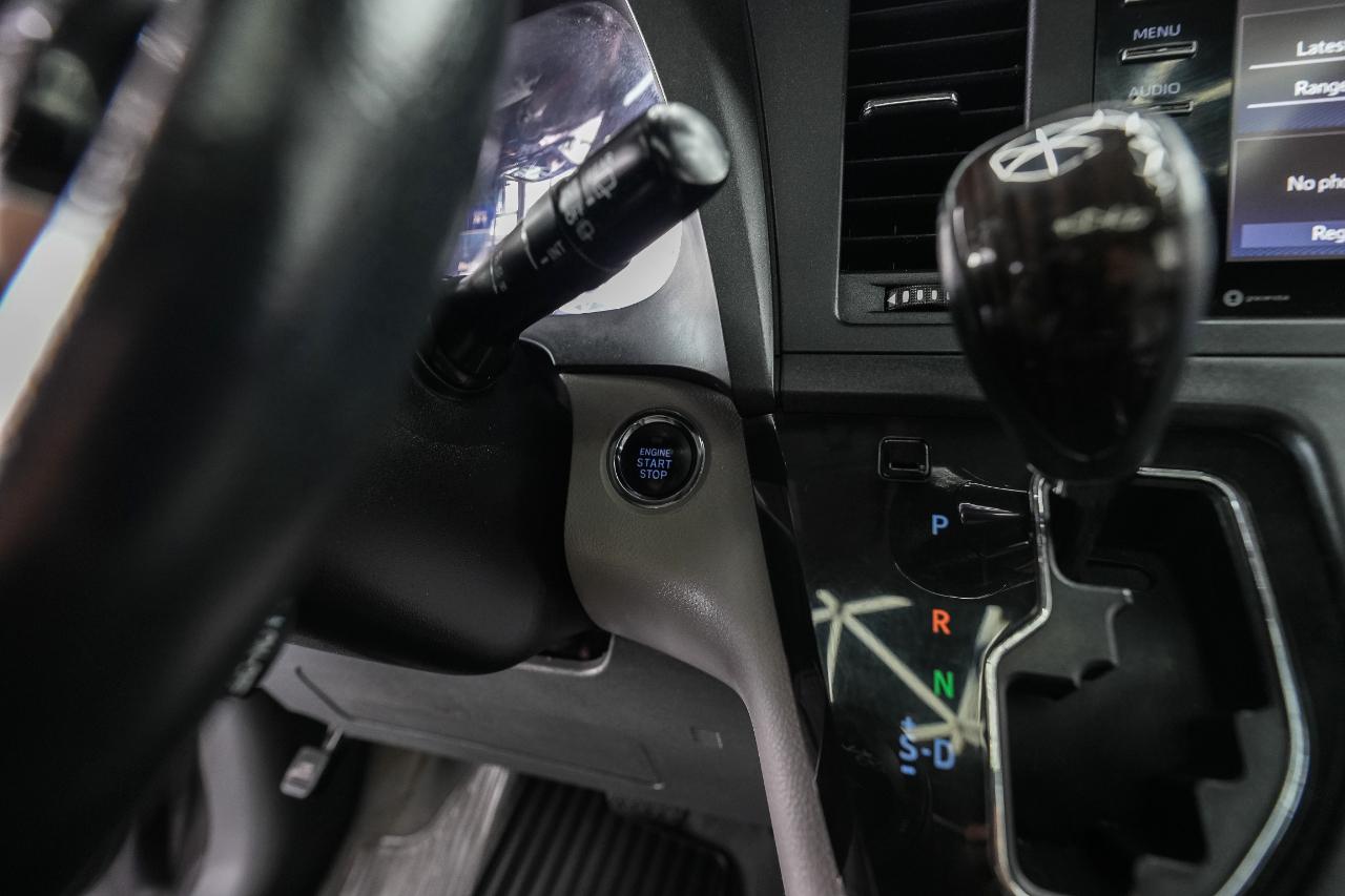 Toyota Sienna XLE 7-Passenger AWD 2020