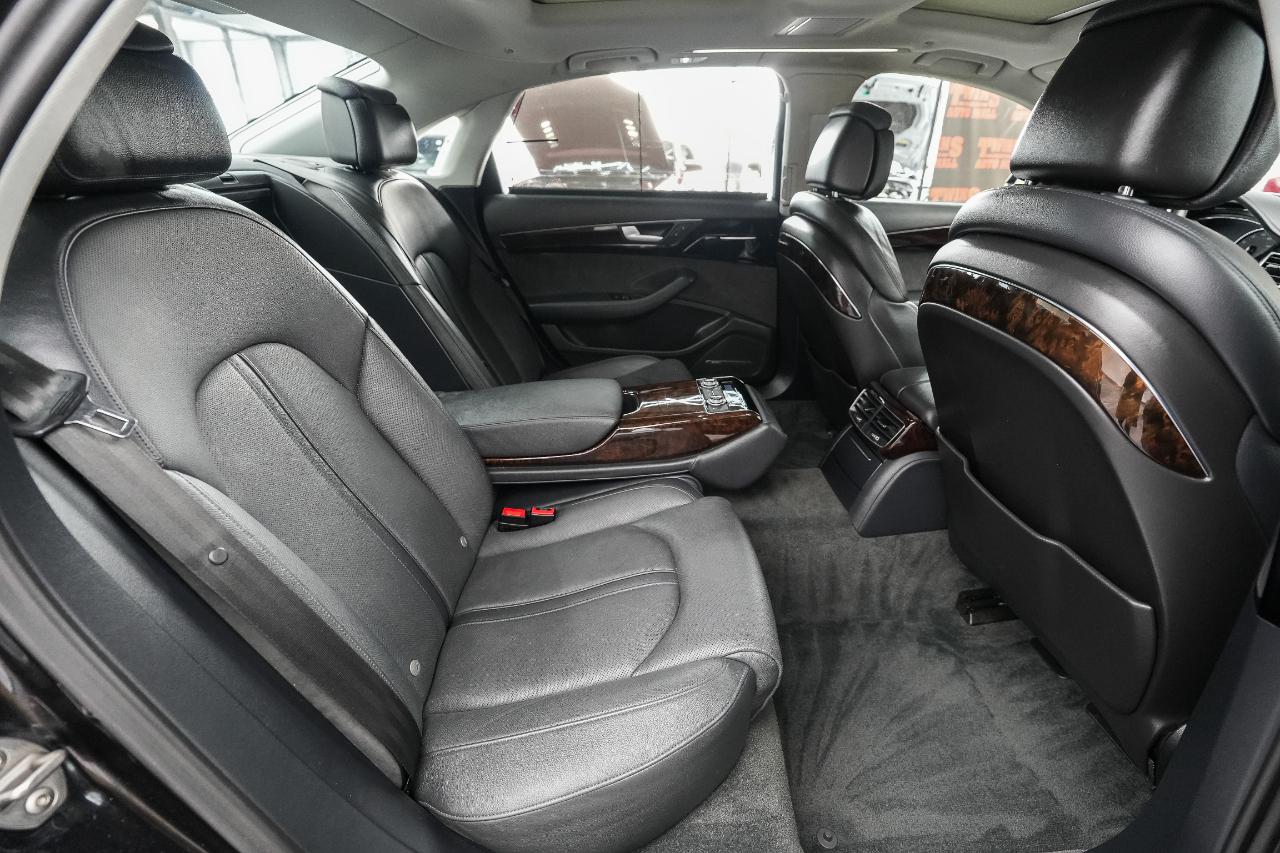 Audi A8 L 4.0T quattro 2015