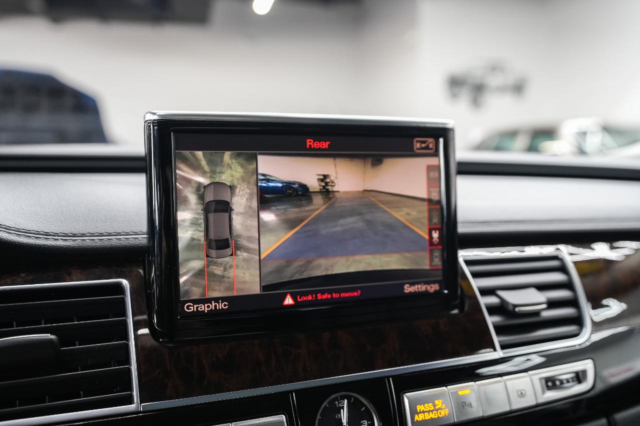 Audi A8 L 4.0T quattro 2015