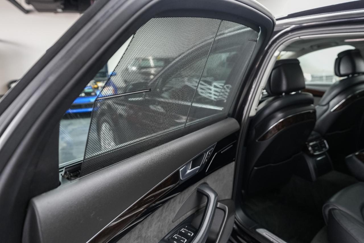 Audi A8 L 4.0T quattro 2015