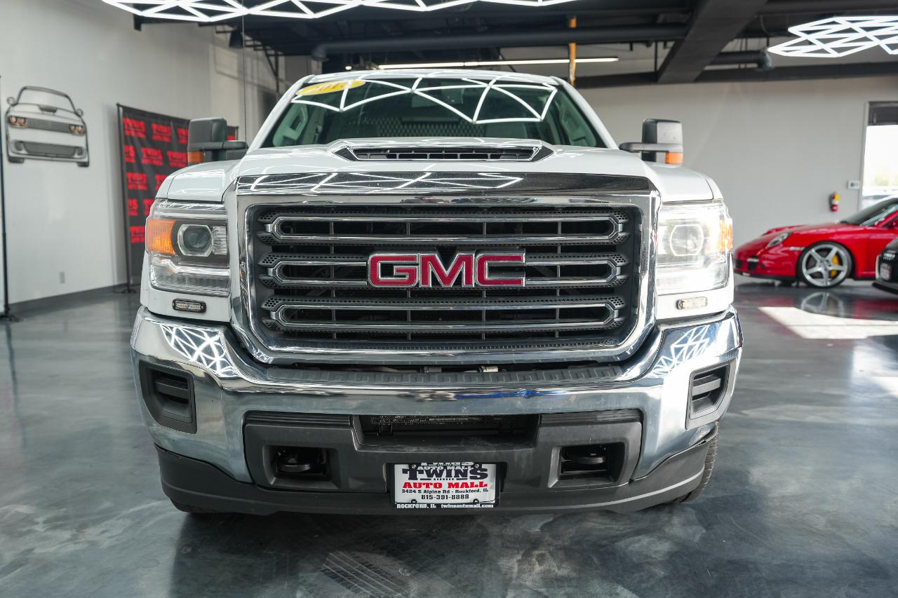 GMC Sierra 3500HD Base Crew Cab 4WD 2019