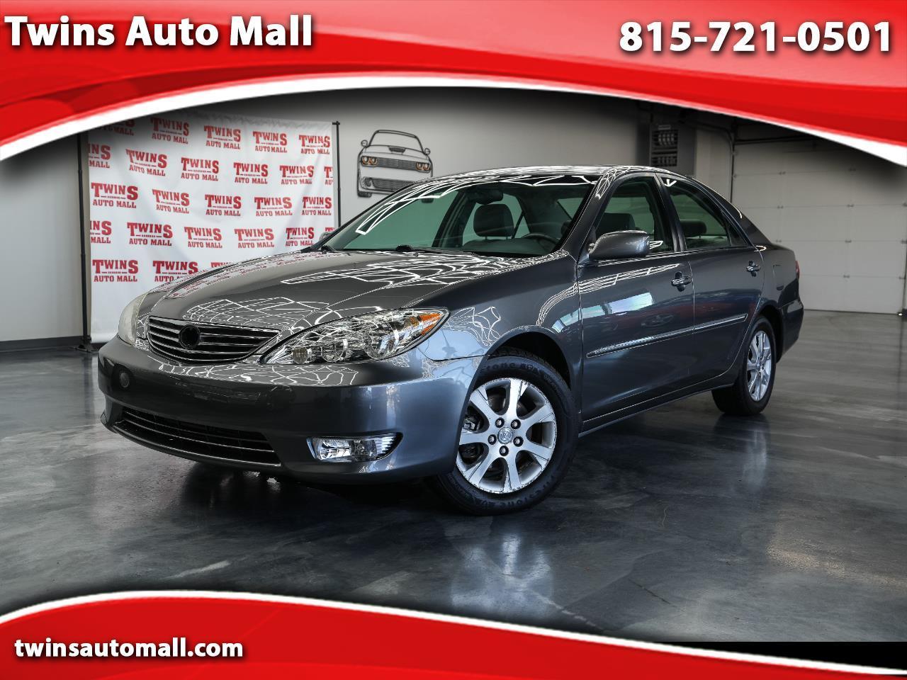 Toyota Camry LE V6 2005