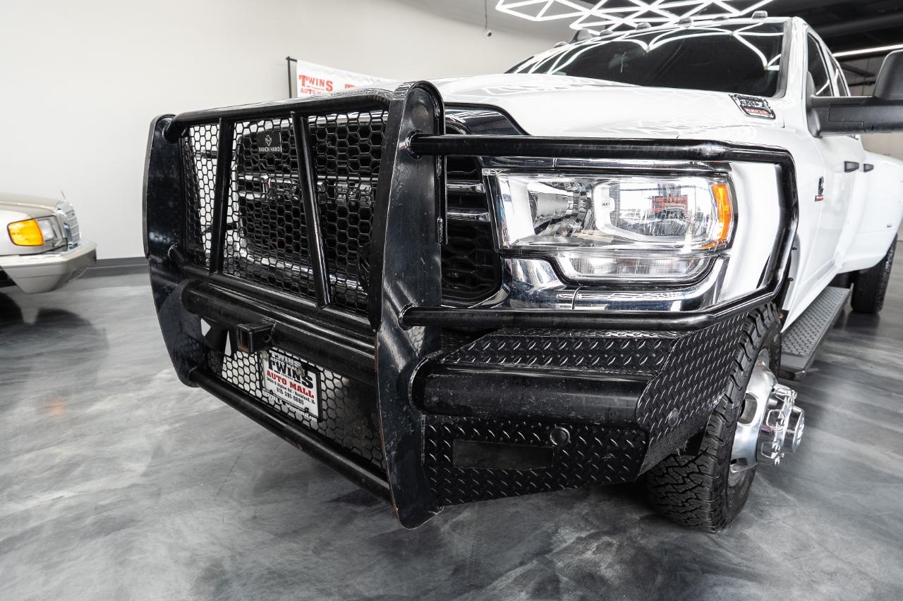 RAM 3500 Tradesman Crew Cab 4WD DRW 2024
