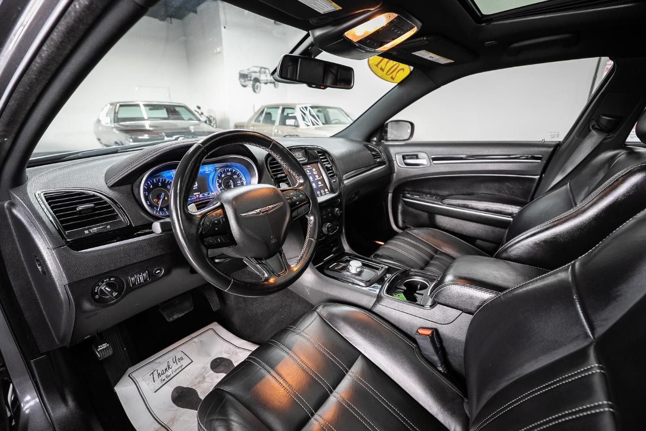 Chrysler 300 S V6 RWD 2021