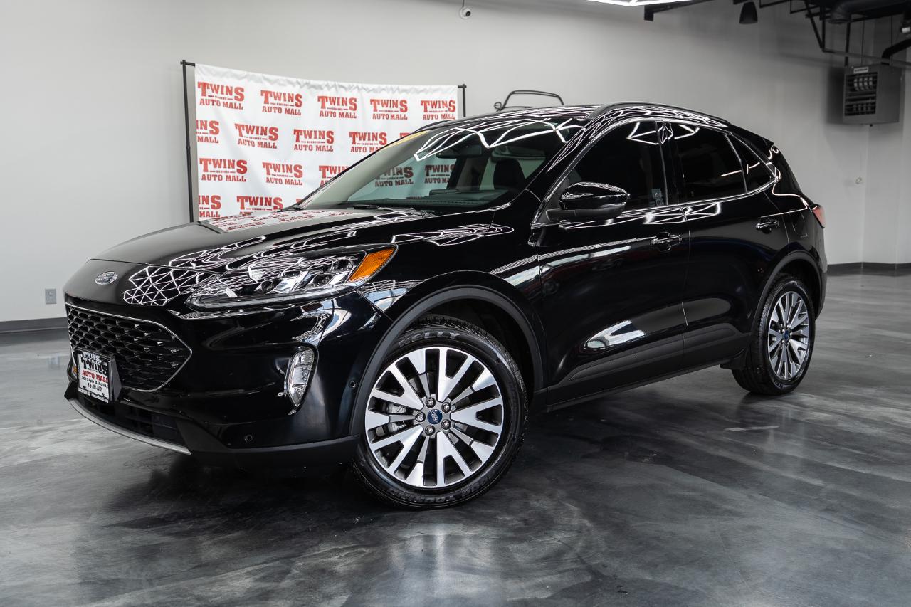 Ford Escape Hybrid Titanium AWD 2020