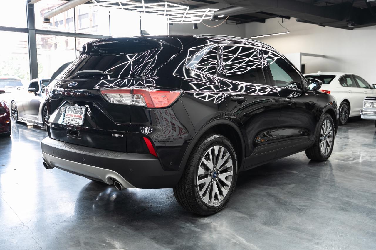 Ford Escape Hybrid Titanium AWD 2020