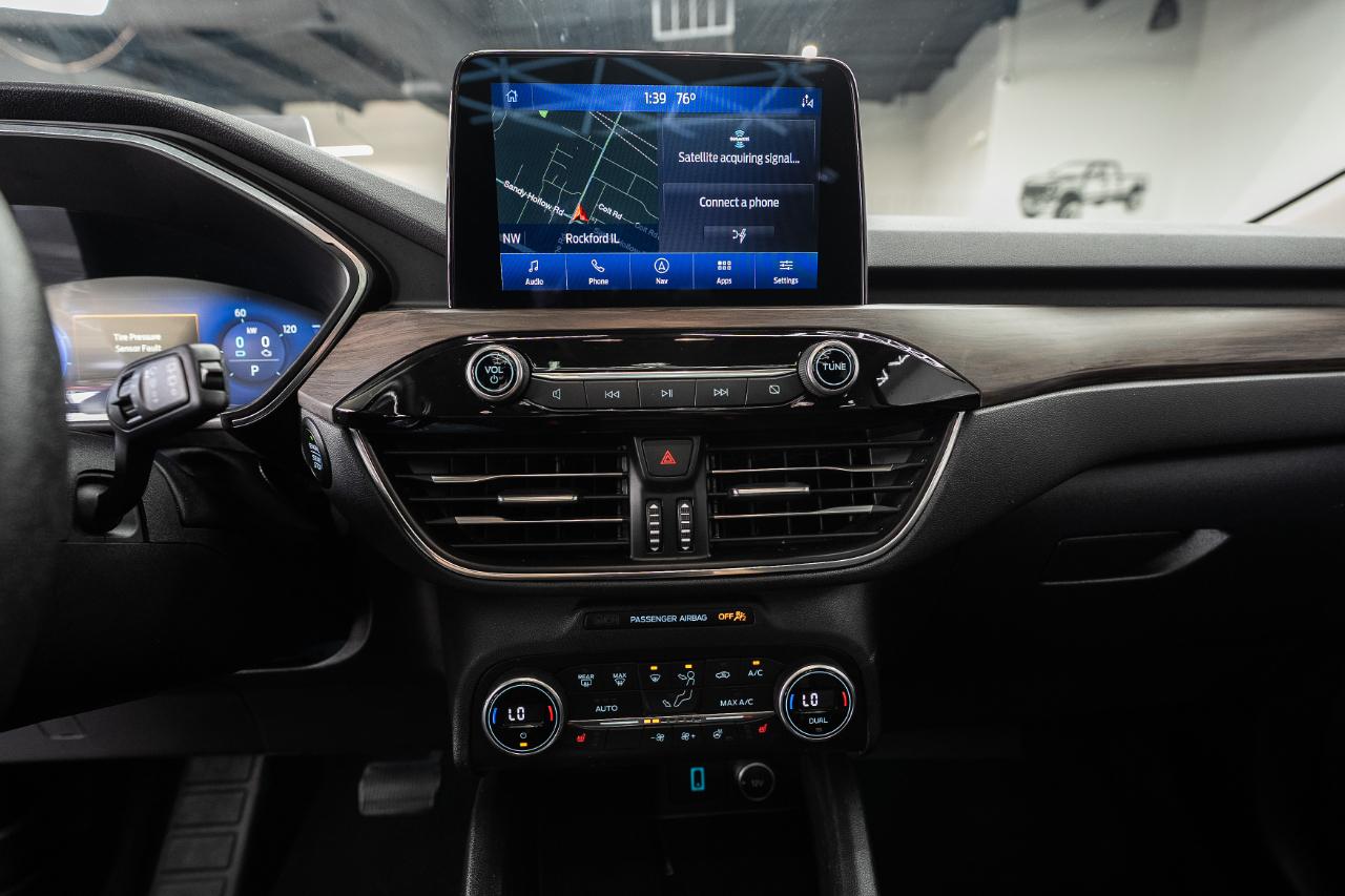 Ford Escape Hybrid Titanium AWD 2020
