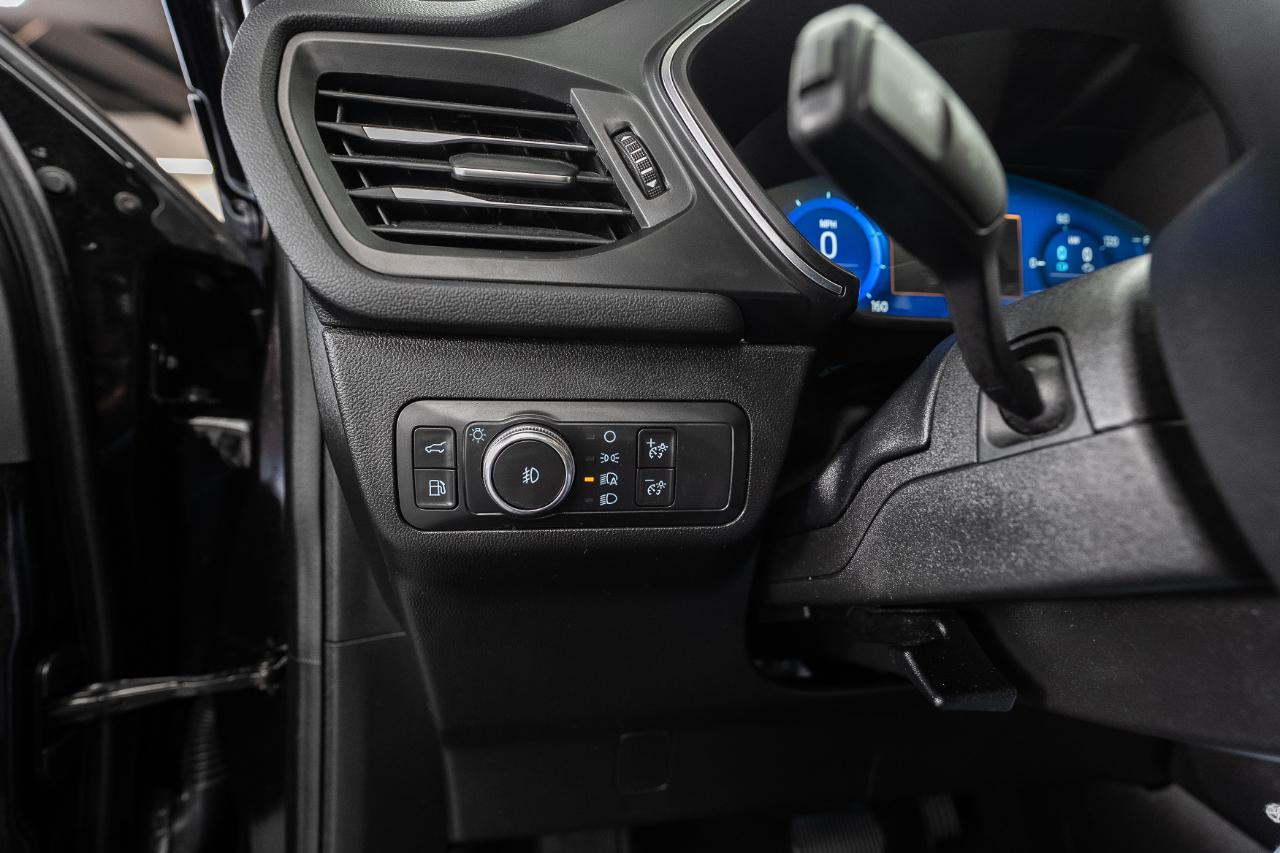 Ford Escape Hybrid Titanium AWD 2020