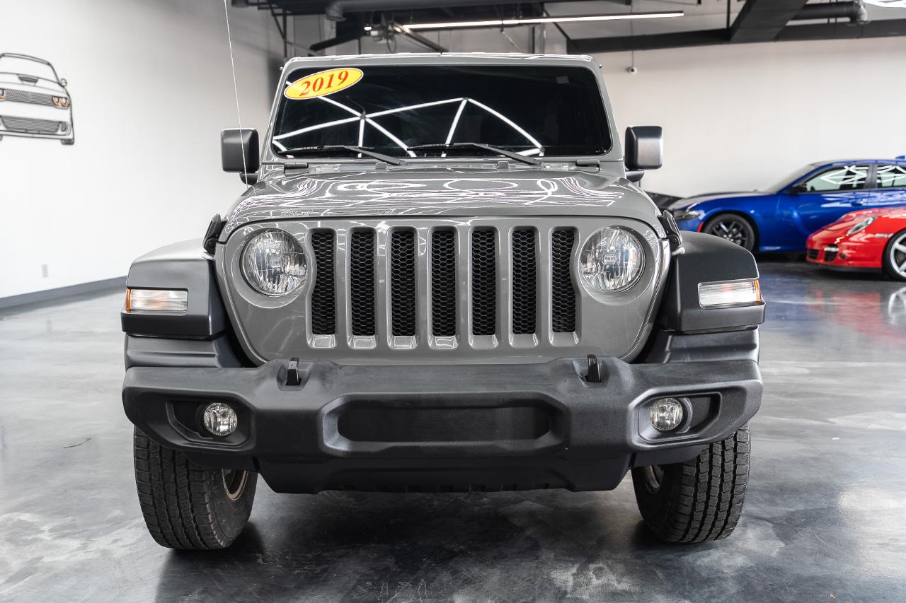 Jeep Wrangler Unlimited Sport 2019